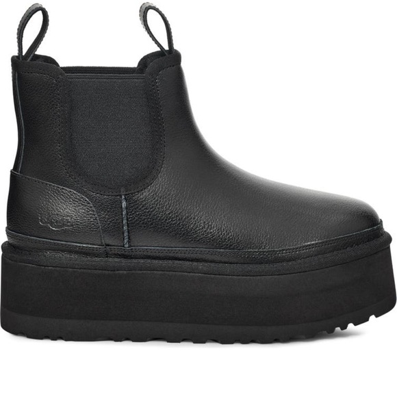 UGG Shoes - Neumel Platform Chelsea Boot